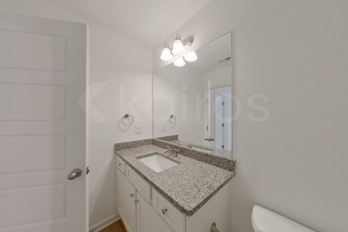 Building Photo - 107 Silver Maple Ln