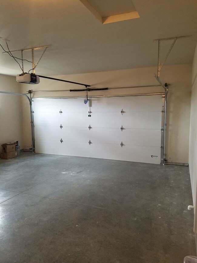Building Photo - New construction 3 Bed 2 Bath w/ double at...