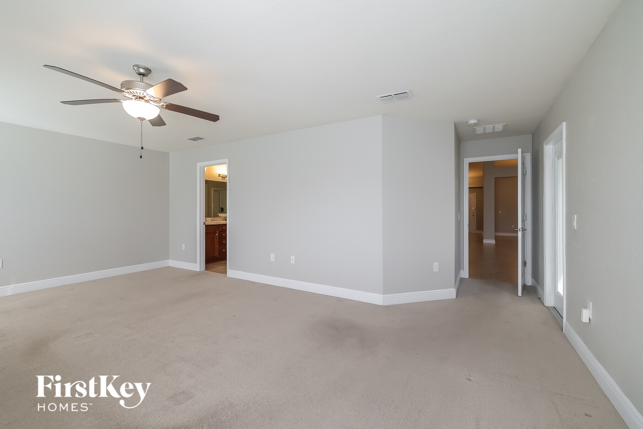 Building Photo - 403 Buchannan Dr