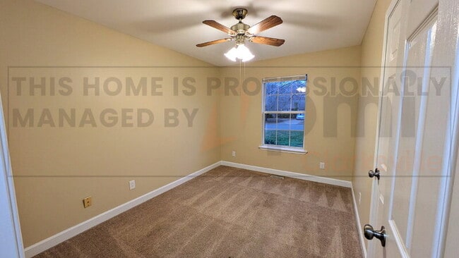 Building Photo - 2708 Knob Ct