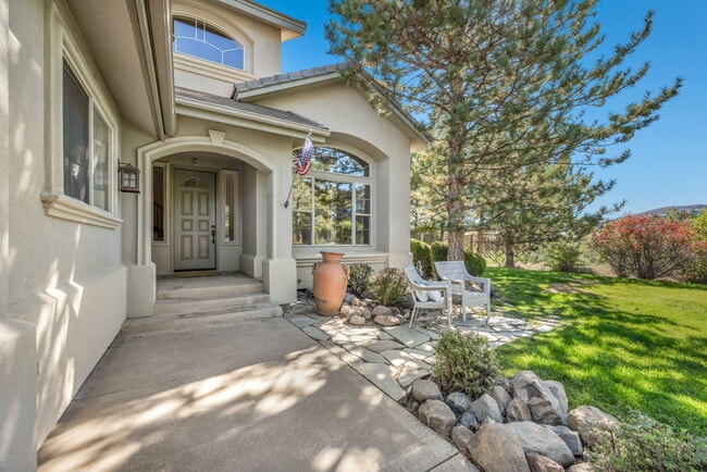 Building Photo - 1520 Taos Ln