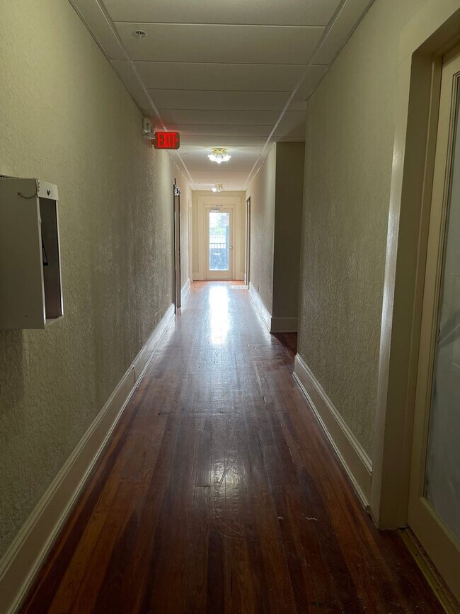 Building Photo - 1 Bedroom 1 Bath Apartment in Umatilla