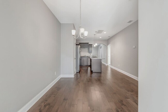 Building Photo - Harpeth Park Townhome in Bellevue
