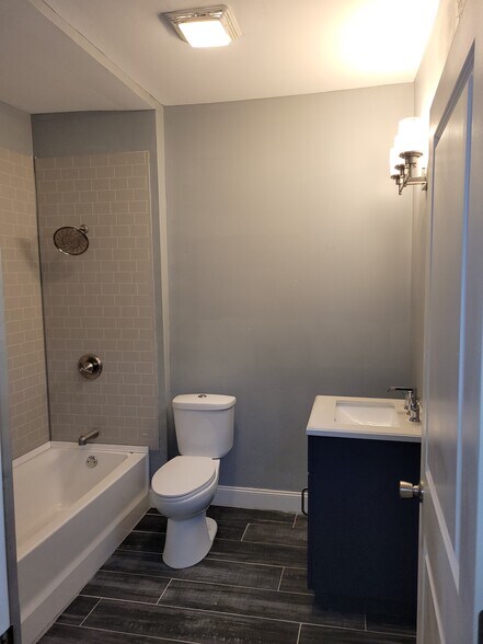 Building Photo - 81 N 22nd St