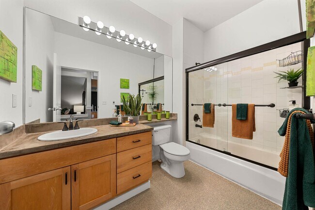 Building Photo - 1Bd/1Ba Seattle Condo