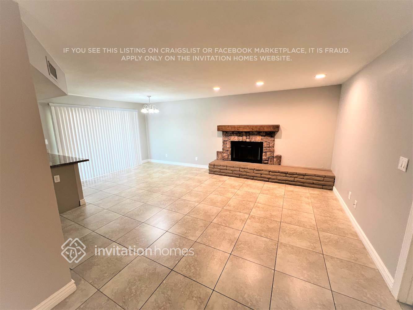 Building Photo - 4836 W Mercer Ln