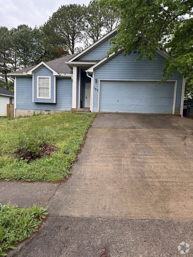 Building Photo - 105 River Oaks Dr