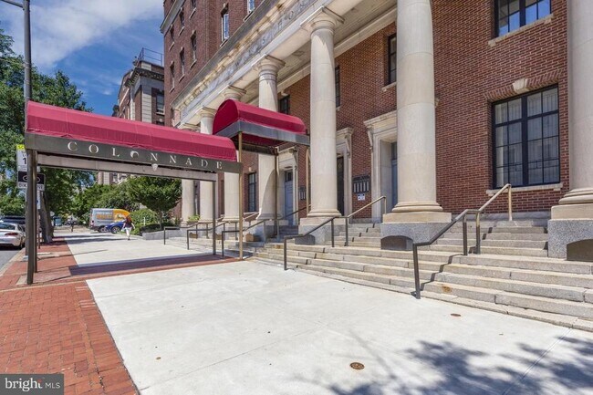 Building Photo - 1601 Spring Garden St