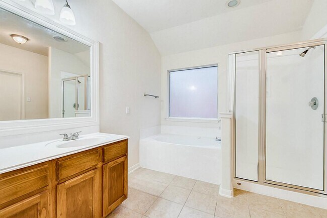 Building Photo - 25831 Chapman Falls Dr