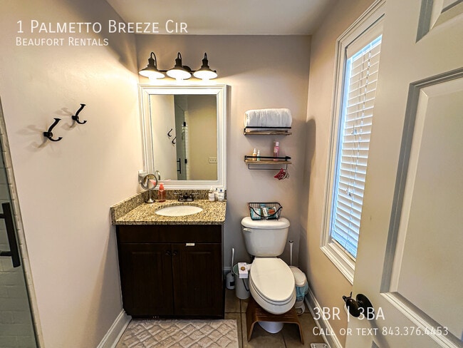 Building Photo - 1 Palmetto Breeze Cir
