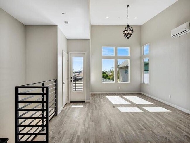 Building Photo - HAW - Herman Ave