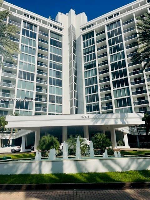 Building Photo - 10275 Collins Ave