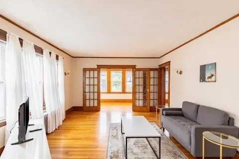 Building Photo - 90 Harriet St