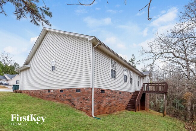 Building Photo - 2517 Pine Bark Ct