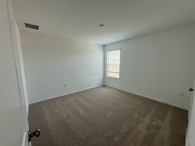 Building Photo - 7321 Grenadine Bloom Bnd