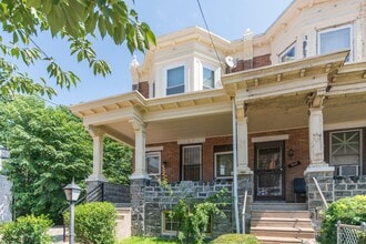 Building Photo - 1549 N 56th St