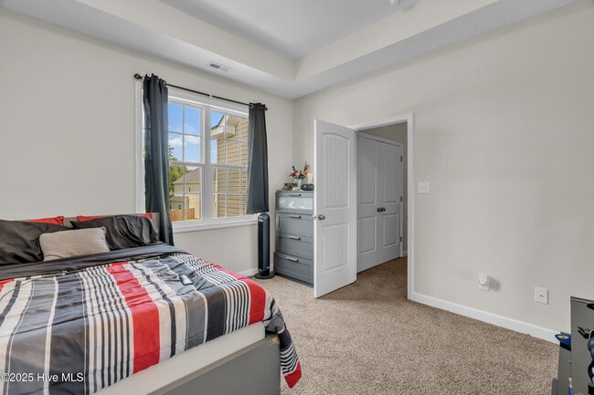 Building Photo - 1115 Carteret Mnr Dr