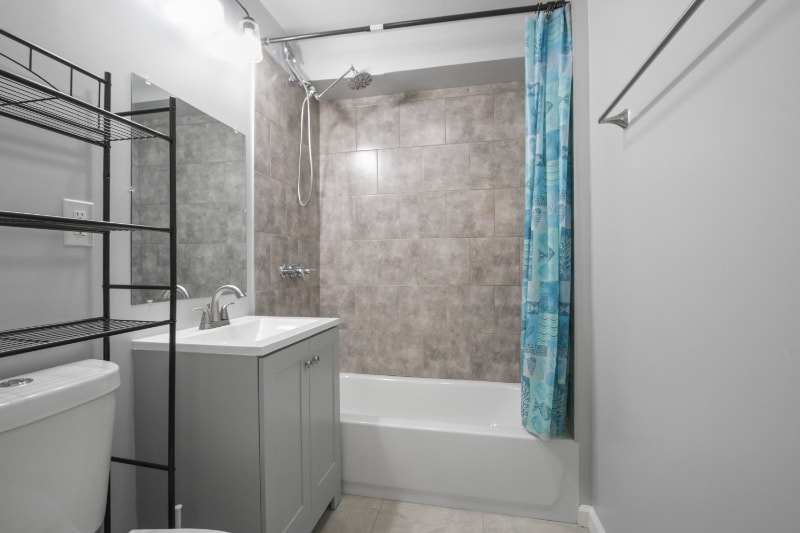 Building Photo - 5945 Gaviota Ave
