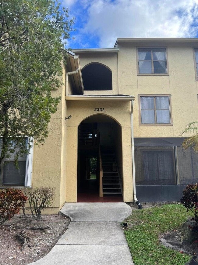 Building Photo - 2301 N Congress Ave