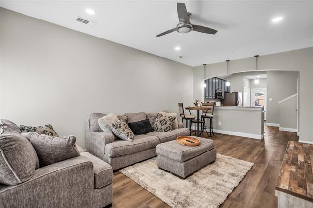 Building Photo - 575 S Virginia Hills Dr