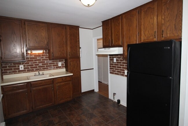 Building Photo - 21738 Tuscany Ave