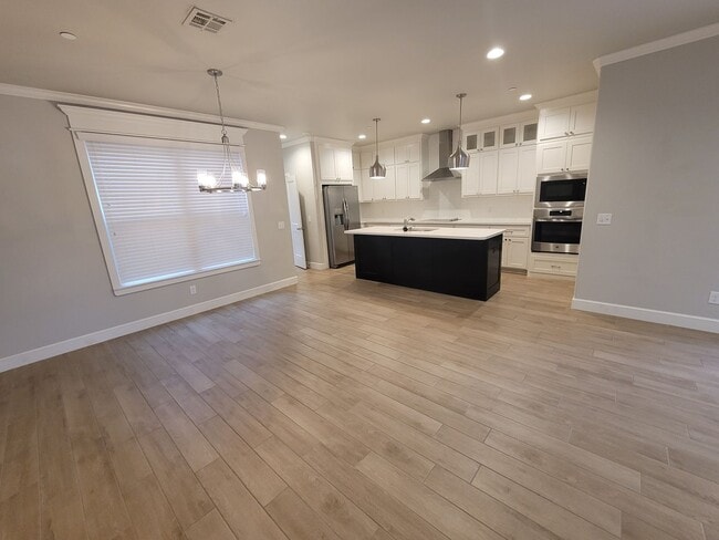 Interior Photo - Western Townhomes