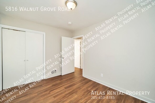 Building Photo - 5816 Walnut Grove Rd