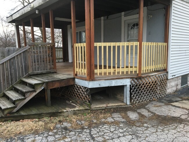 Building Photo - 1352 Sprague St