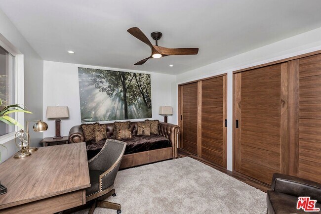 Building Photo - 3212 Wrightwood Dr