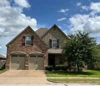 Building Photo - 3116 Stallion Dr