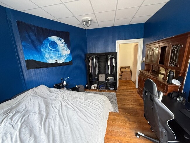 Building Photo - Live in the Heart of La Crosse - Spacious ...