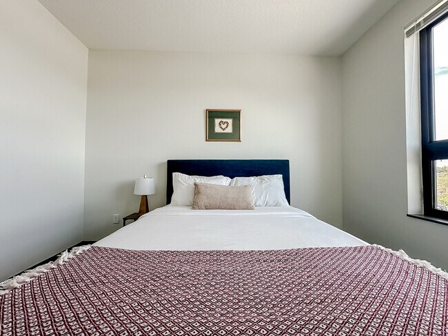 Building Photo - 1261 8th St