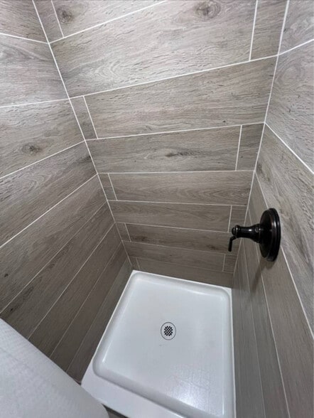 Building Photo - 480 N State College Blvd