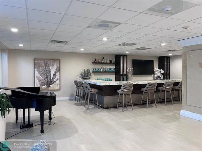 Building Photo - 3500 Galt Ocean Dr