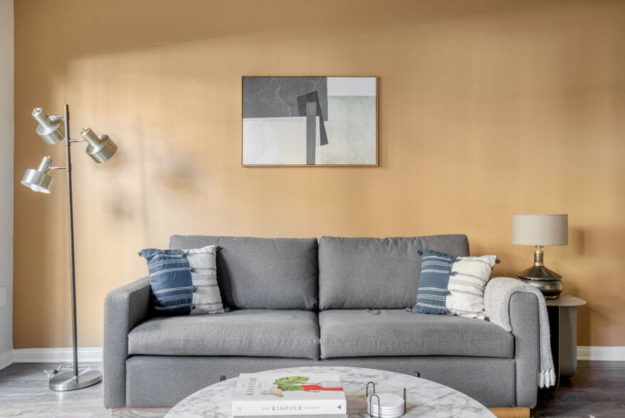 Building Photo - 66 Avenue A