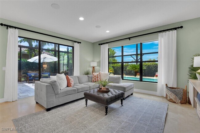 Building Photo - 2882 Cinnamon Bay Cir
