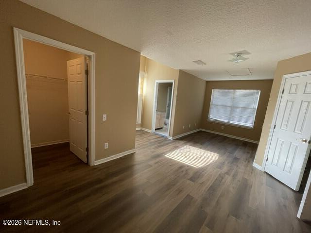 Building Photo - 8907 Hampton Landing Dr E
