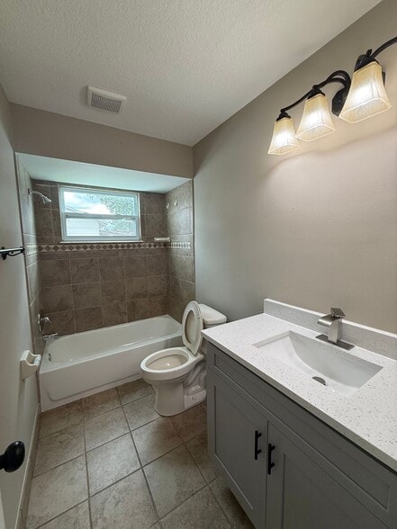 Building Photo - 1510 Massa St