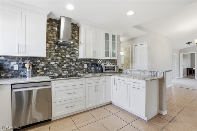 Building Photo - 4421 SW 14th Pl