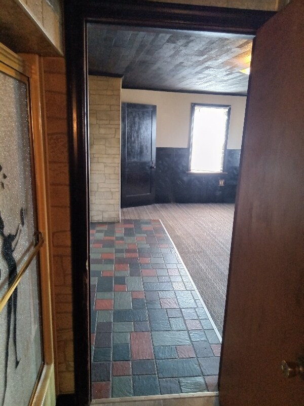 Building Photo - Rear408 Willow Ave