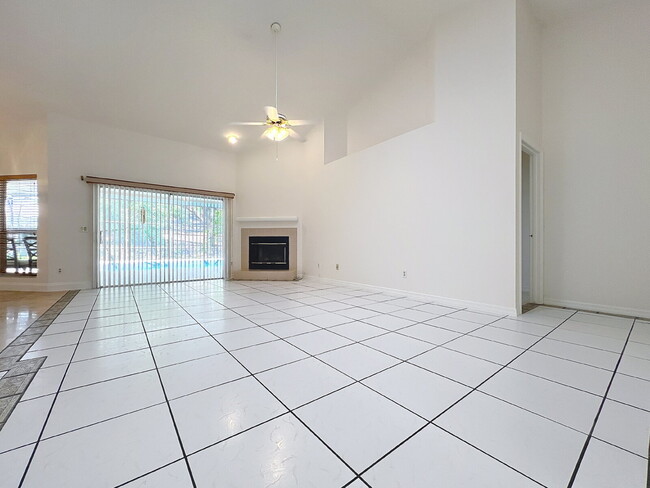 Building Photo - Charming 4-Bedroom Oasis with 3 Baths in P...