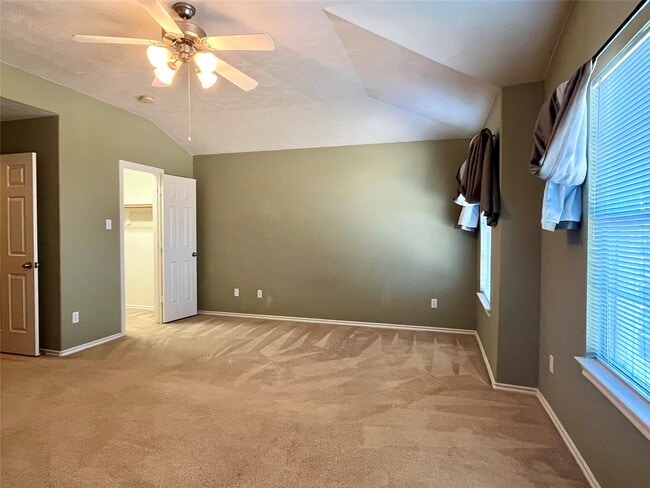 Building Photo - 16219 Sandy Path Ln
