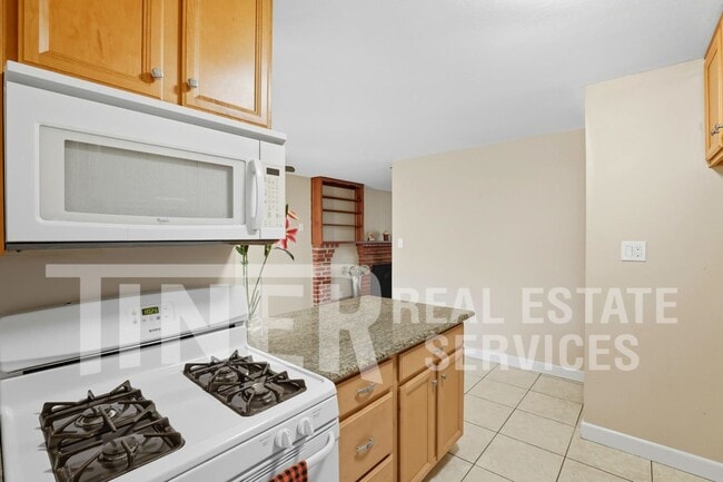 Building Photo - 1411 Michael Way