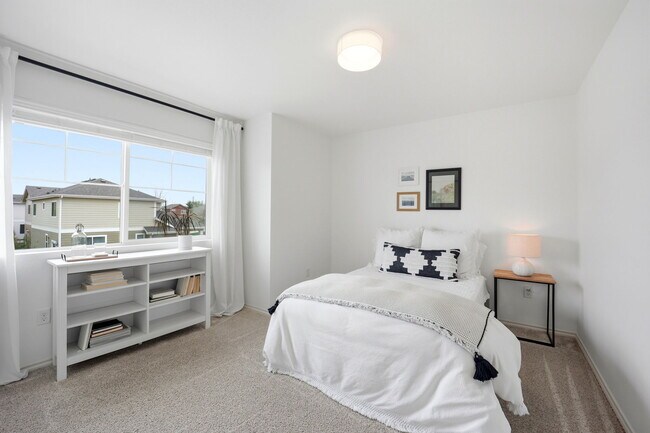 Building Photo - 409 Noquet Ct