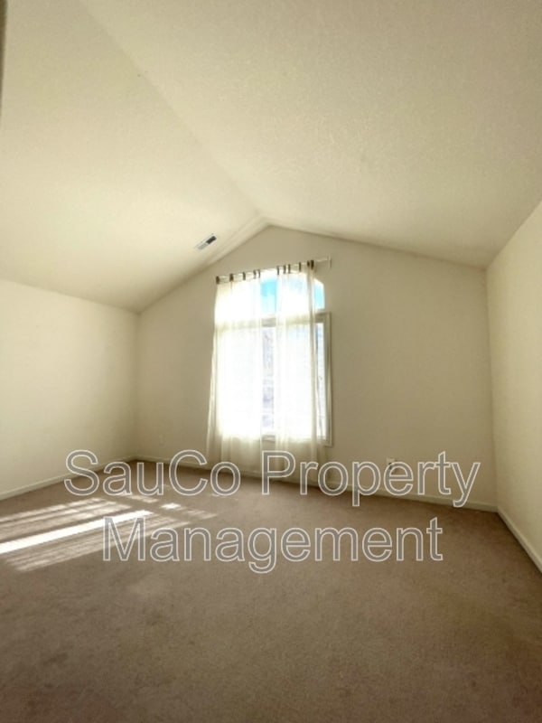 Building Photo - 14496 NW Alta Ln