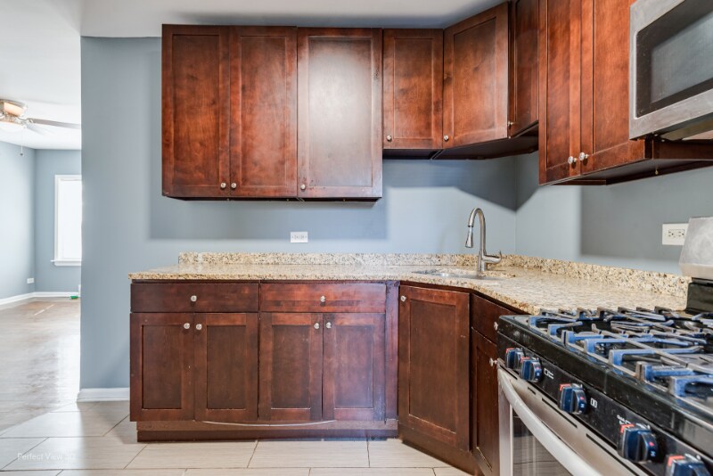 Building Photo - 6656 S Woodlawn Ave