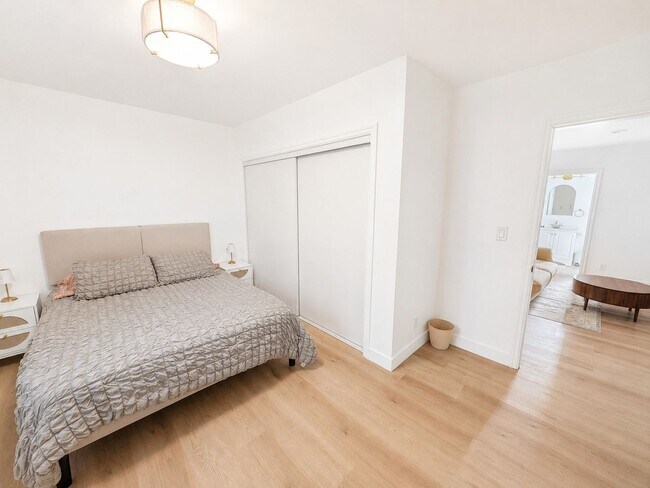 Building Photo - NEW UNIT! Be the First to Live in This Brand-New Fully Furnished ADU