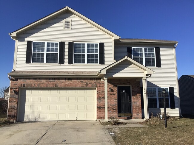 Building Photo - 2440 Tiptop Dr