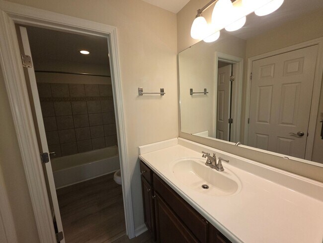 Building Photo - 7325 Winery Ln