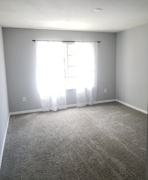 Building Photo - 4151 San Marino Blvd